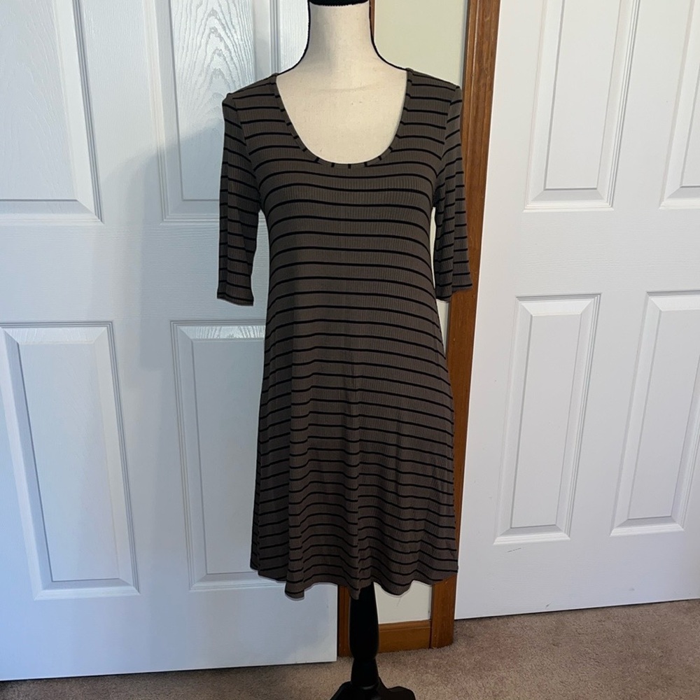 Vanity Casual Striped Dress